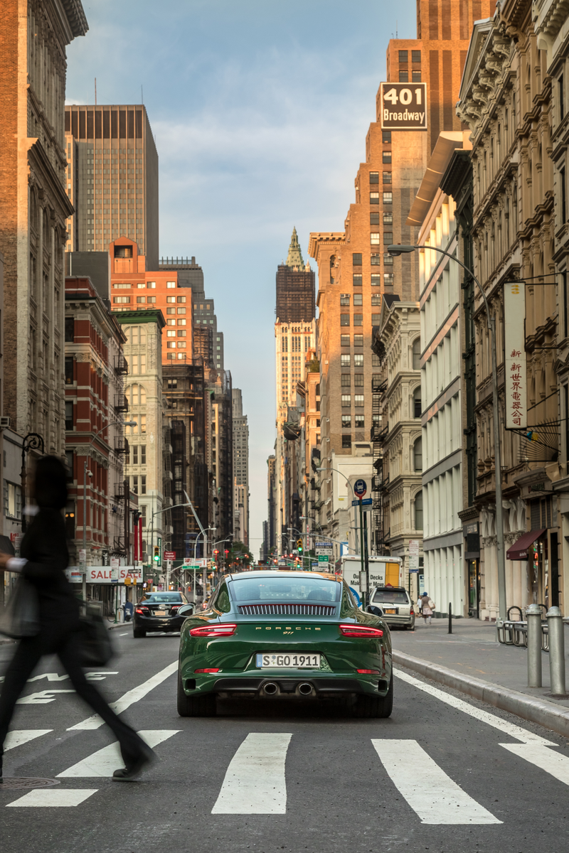 Illustration for article titled Gaze At The Beautiful One-Millionth Porsche 911 Gracing New York City